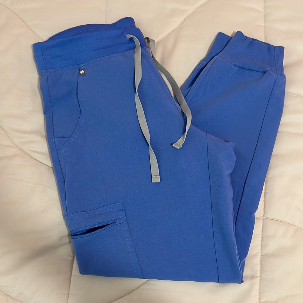 Figs jogger scrub pants